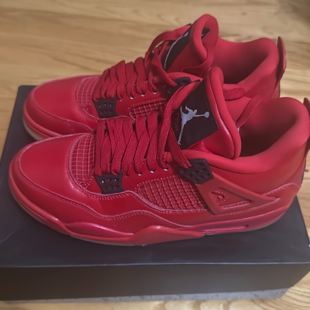 Jordan 4 retro